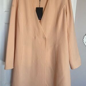 NWT St. John apricot mid length wool sweater size 16!